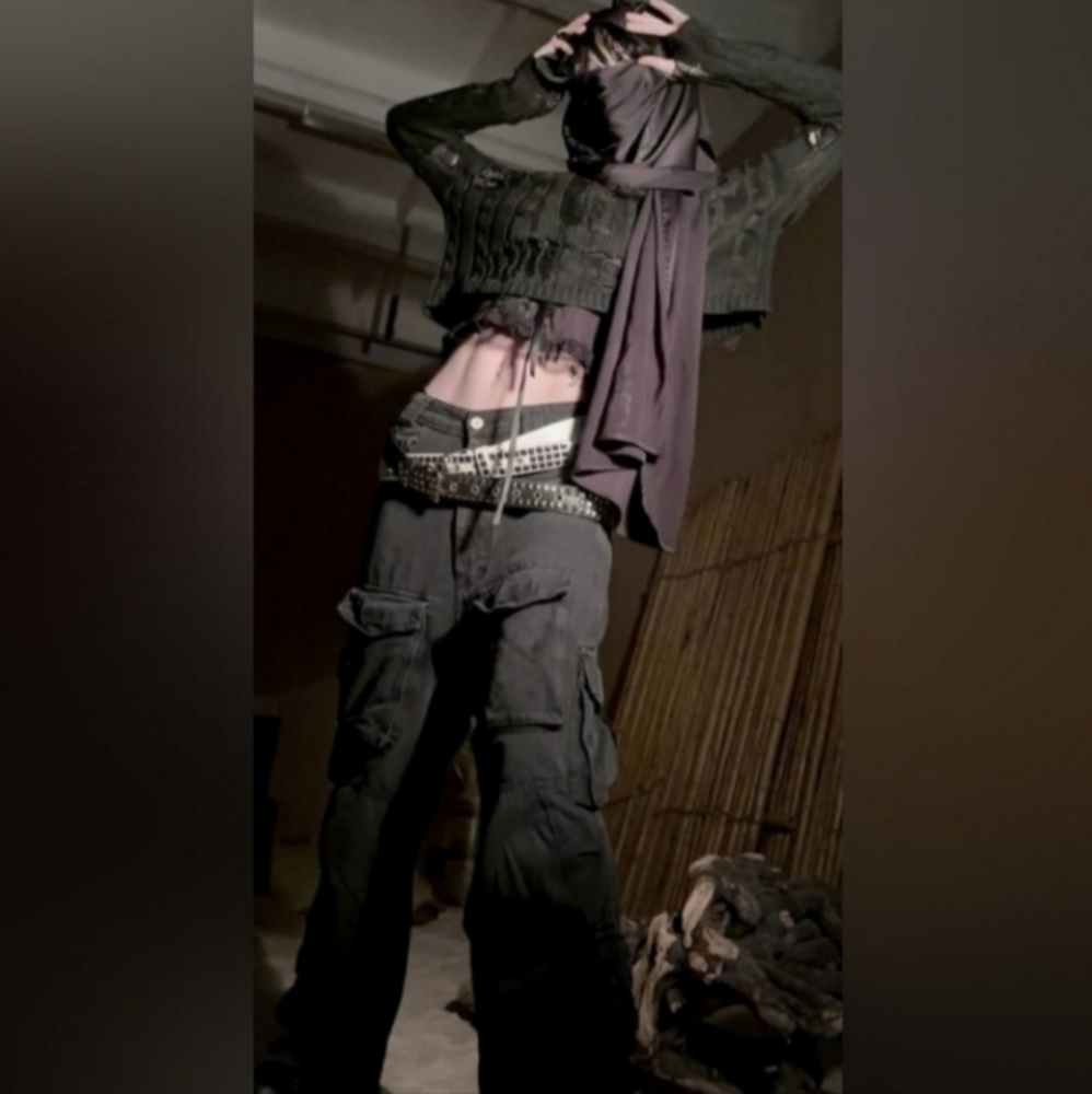 Oversized Black Cargo Pants
